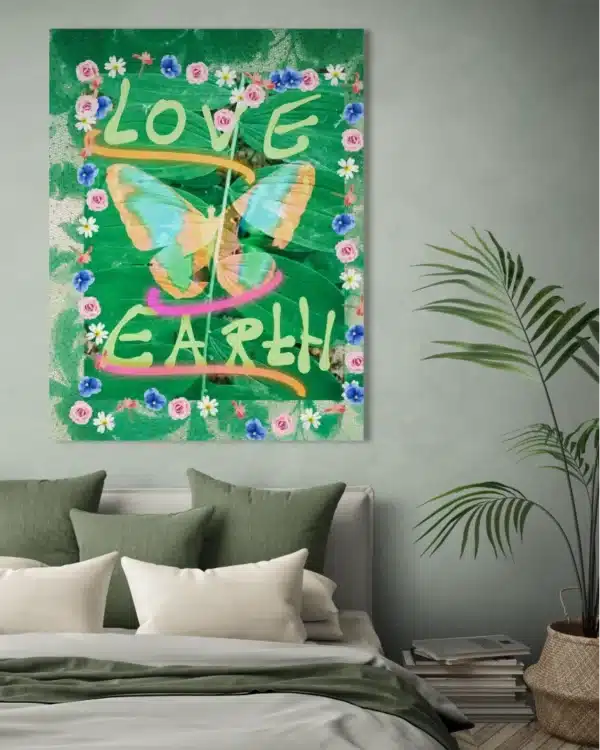 LOVE-EARTH-BEDROOM Love Earth
