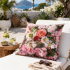 Zonovergoten-tuinlounge-in-Ibiza-stijl Kiss from a Rose